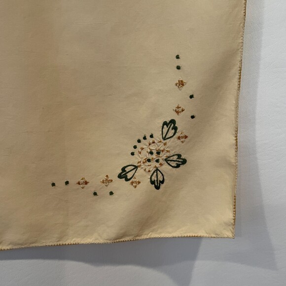 Vintage Tan Tablecloth Embroidered 35" Square Floral - Picture 5 of 7